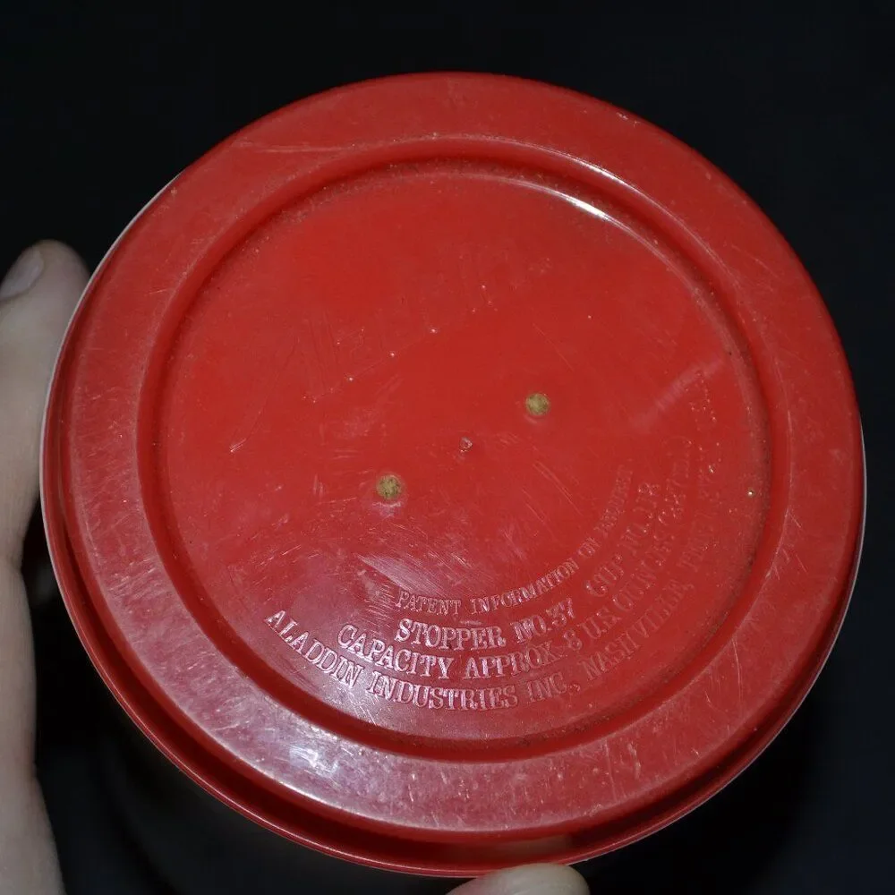 Vintage The Walt Disney Company 90's Style Skateboarding Micky Mouse Thermos